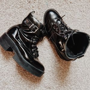 Black boots from forever21 size 8